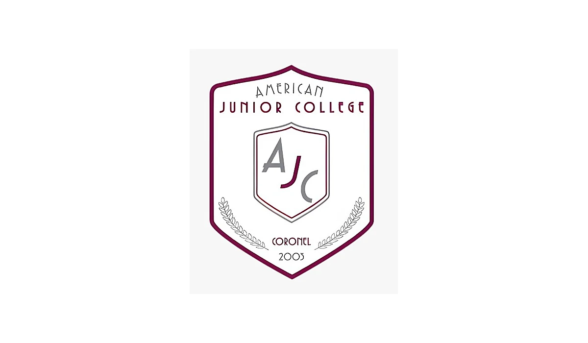 Logo de American Junior College